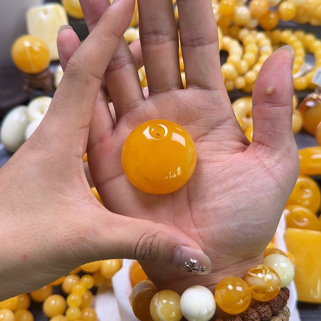 琥珀珠宝奇石未镶嵌公主扣