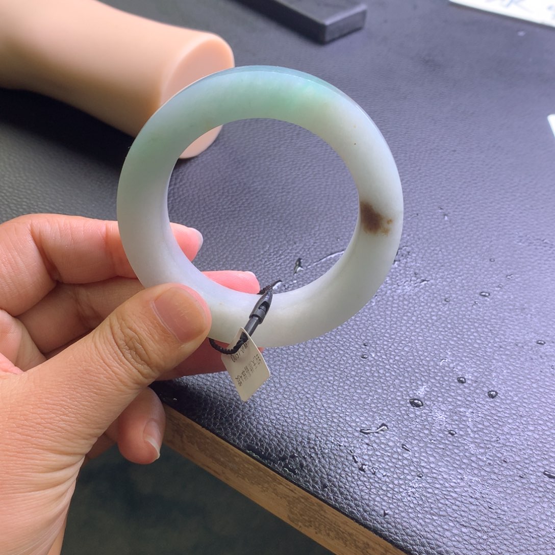 定制翡翠正未镶嵌