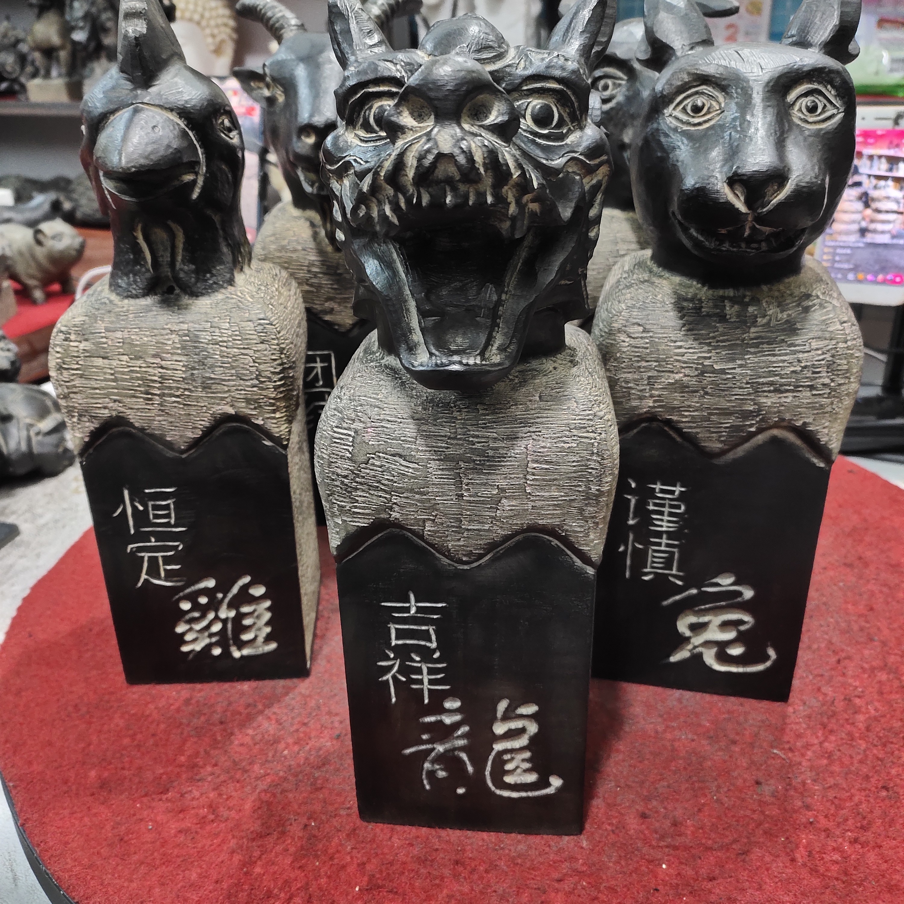 家居饰品工艺品手工艺复古桌面摆件古风雕塑雕刻精美十二生肖