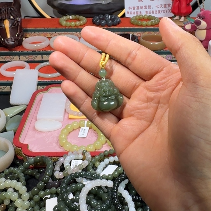 和田玉手串未镶嵌