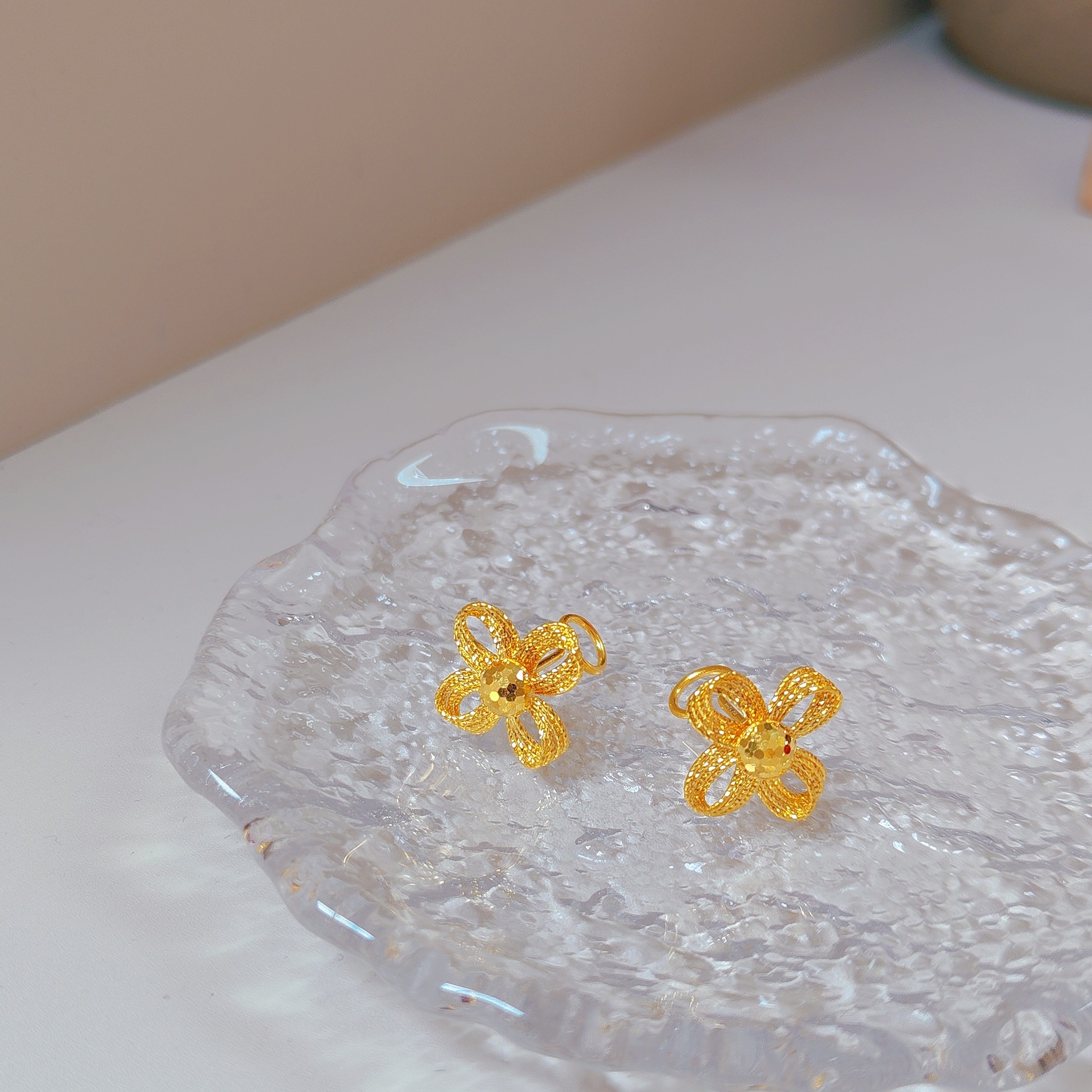 足金999时尚花丝四叶花花耳饰