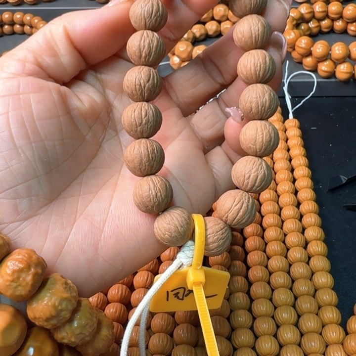 猴头核桃吊坠吉***意猴头