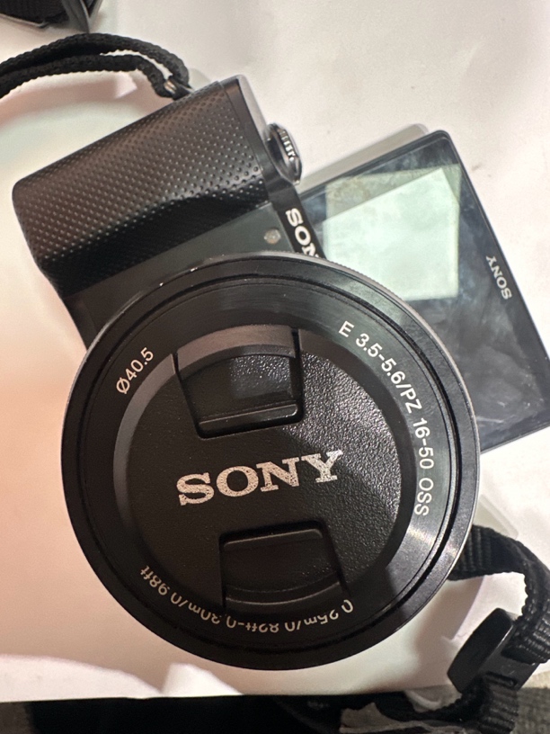 95新 Sony/索尼 索尼a5000入门微单高高清像素2000w像素
