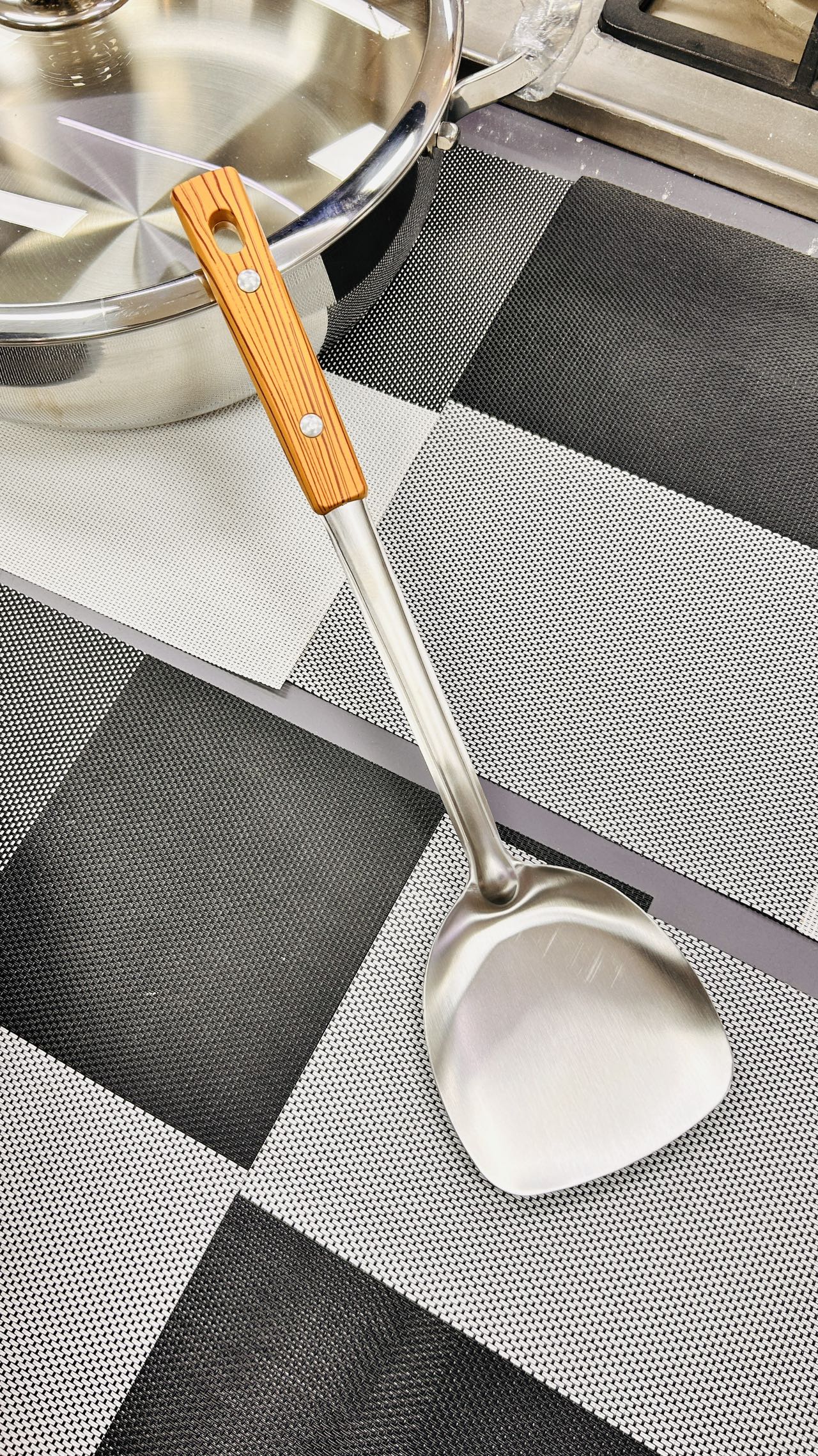 高品质防烫不锈钢铲