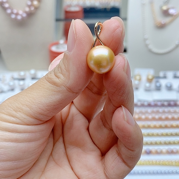 颈饰未镶嵌淡水珍珠