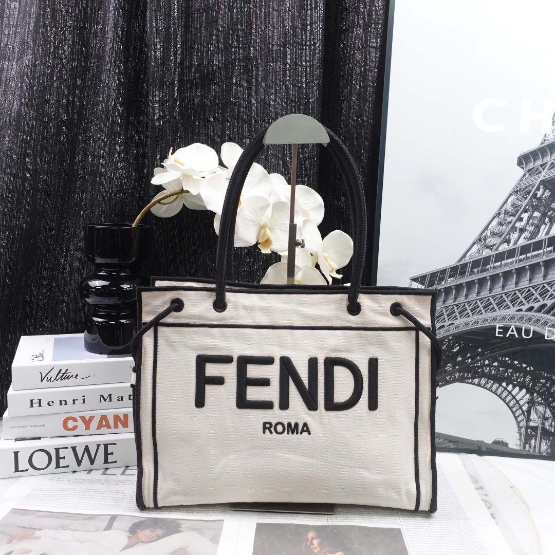 95新 FENDI/芬迪 单肩包/T10328286