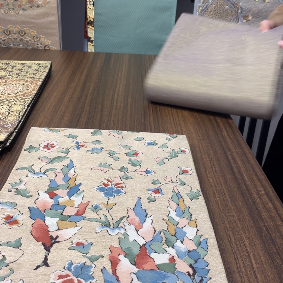 好***在织绣唐锦西阵织带子桌旗