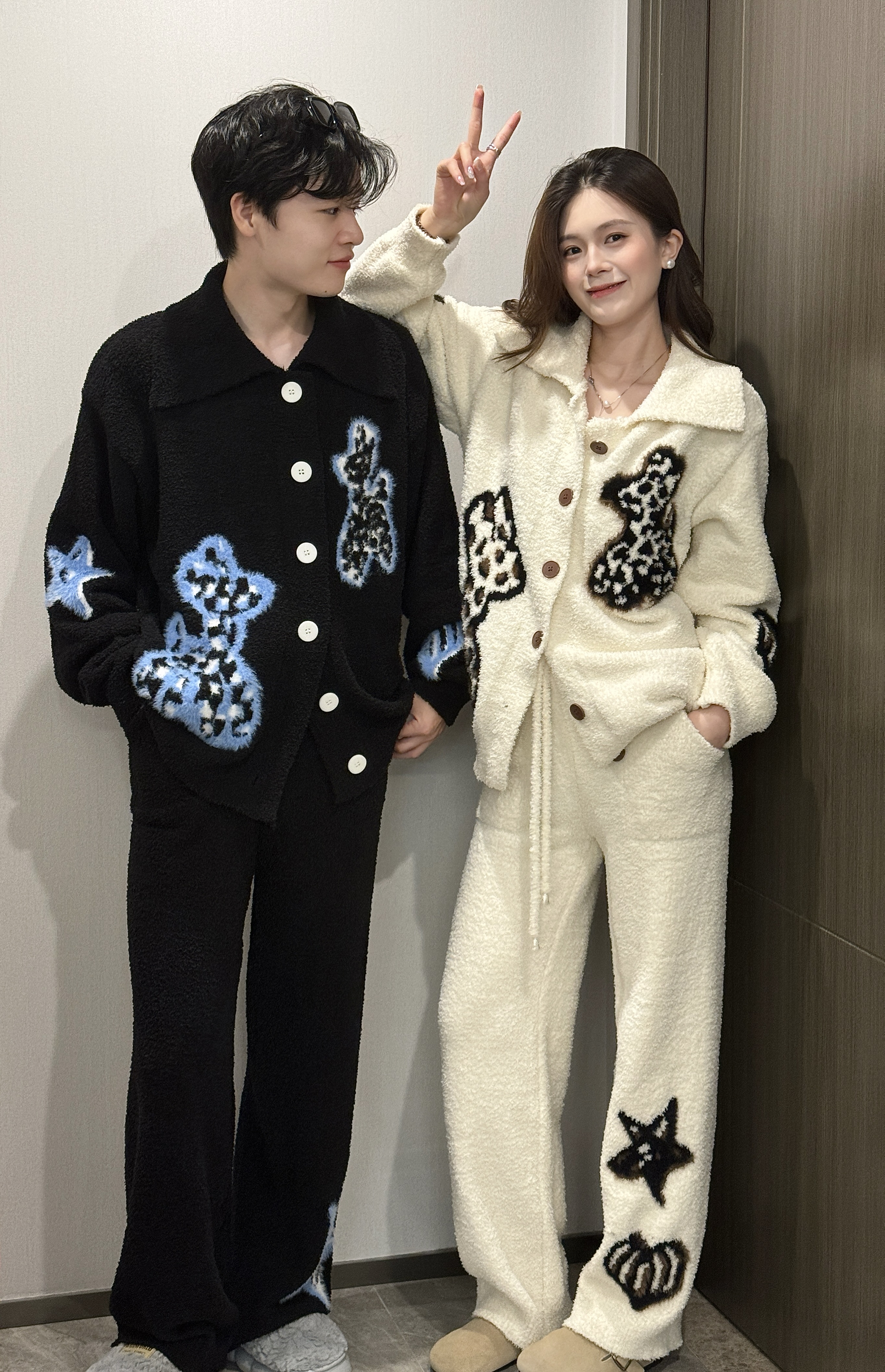 冬季加厚气球小狗半边绒家居服套装情侣可外穿加厚休闲睡衣套装女