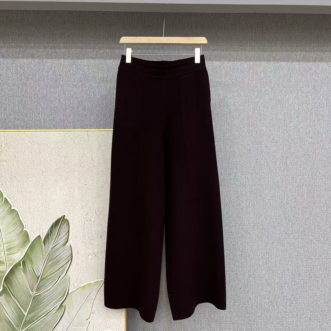 慵懒风！紫色女士休闲直筒裤