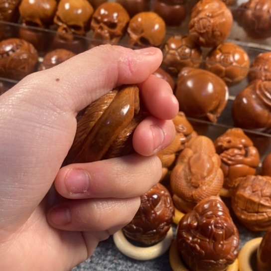 橄榄核吊坠馒头花苞