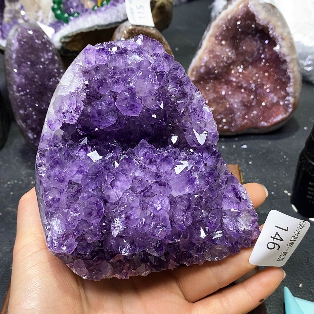 水晶大型摆件（非配饰）未镶嵌