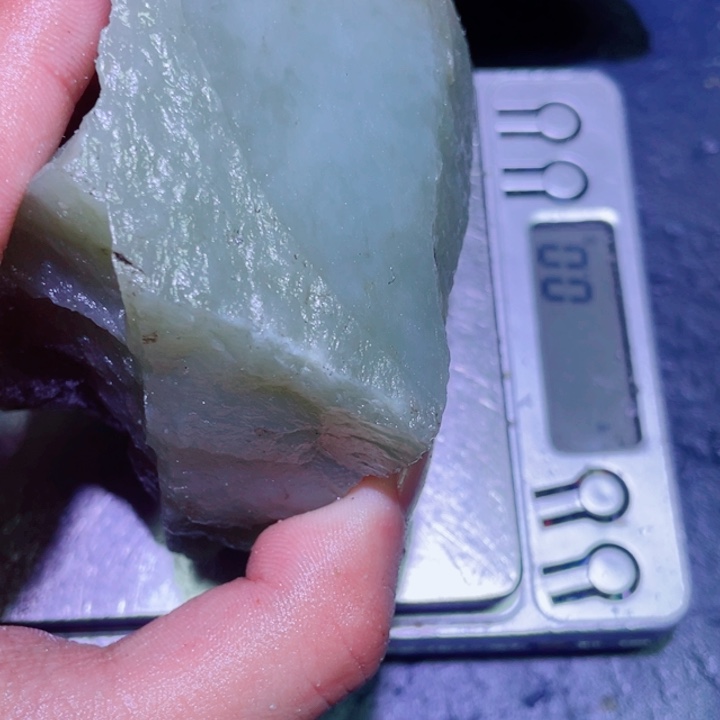 和田玉（糖玉）未镶嵌珠宝半成品