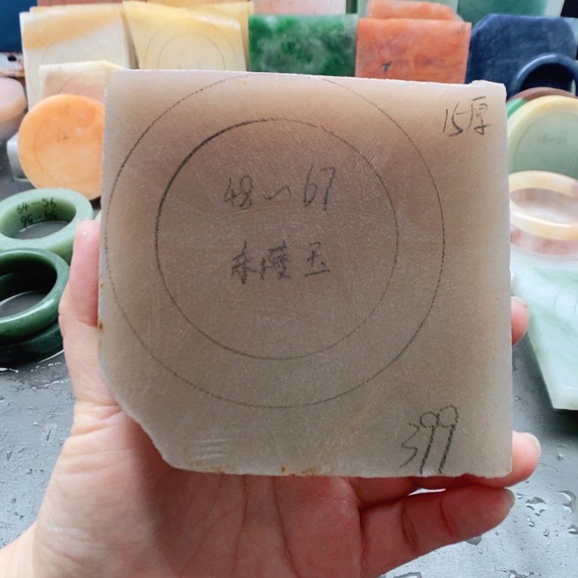 【闪购商品】定制石英质玉定制