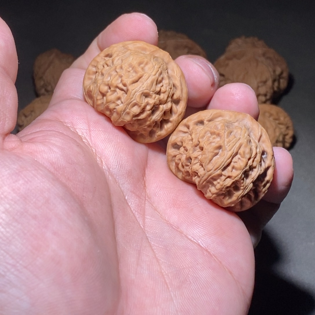 文玩核桃吊坠宫灯
