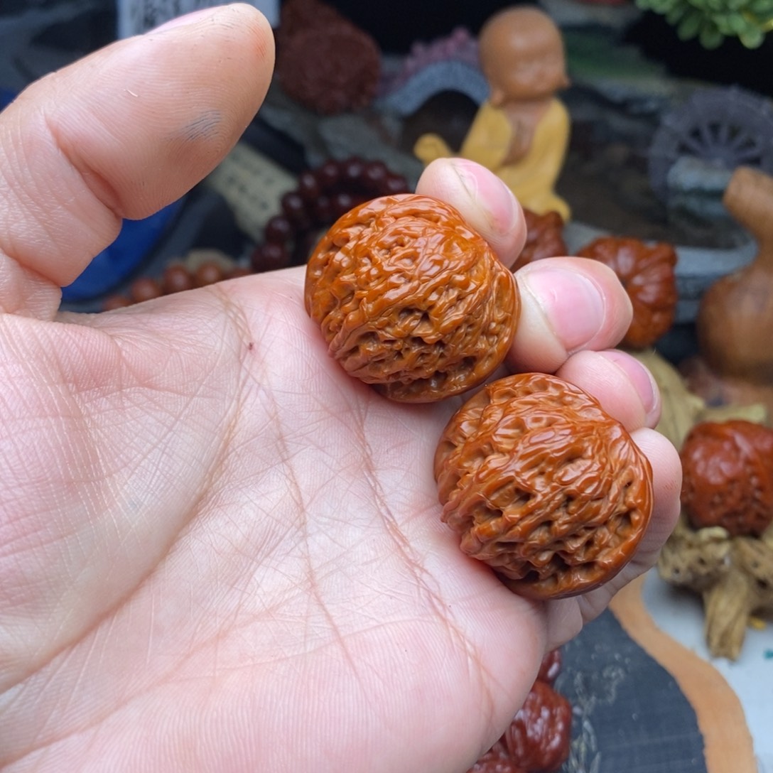 永***头把件文玩核桃磨盘