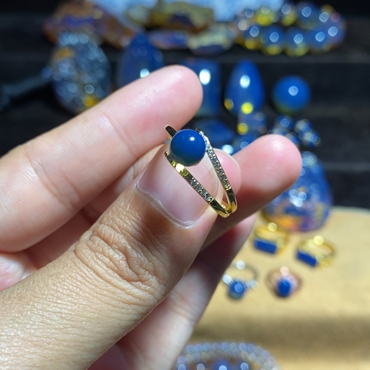 裸石琥珀未镶嵌多米尼加蓝珀