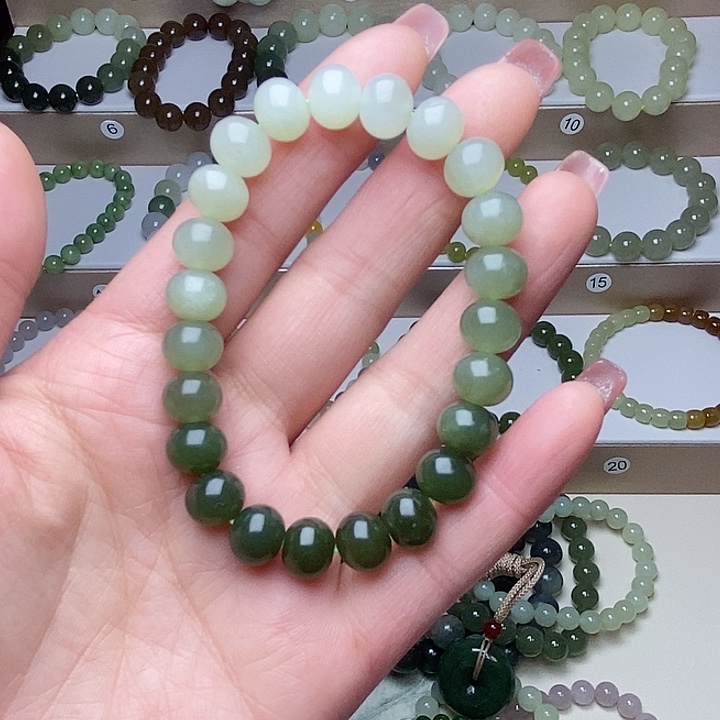 和田玉未镶嵌手串