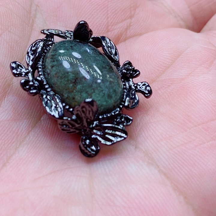 水晶颈饰未镶嵌若***馆水晶