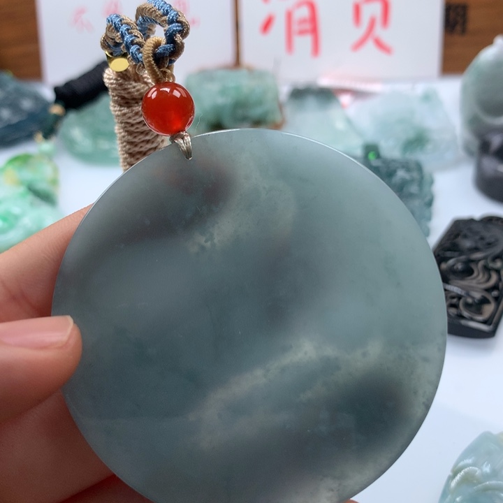 翡翠颈饰未镶嵌保真天然A货翡翠