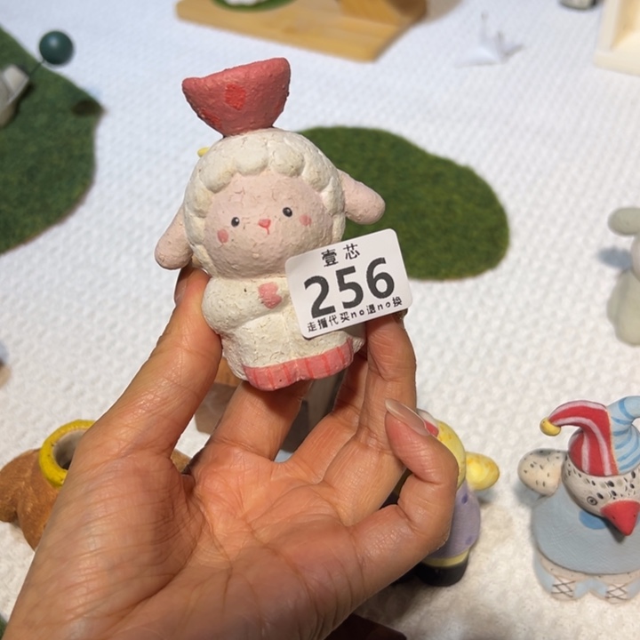 有***，摆件景德镇陶瓷摆件猪猪猪