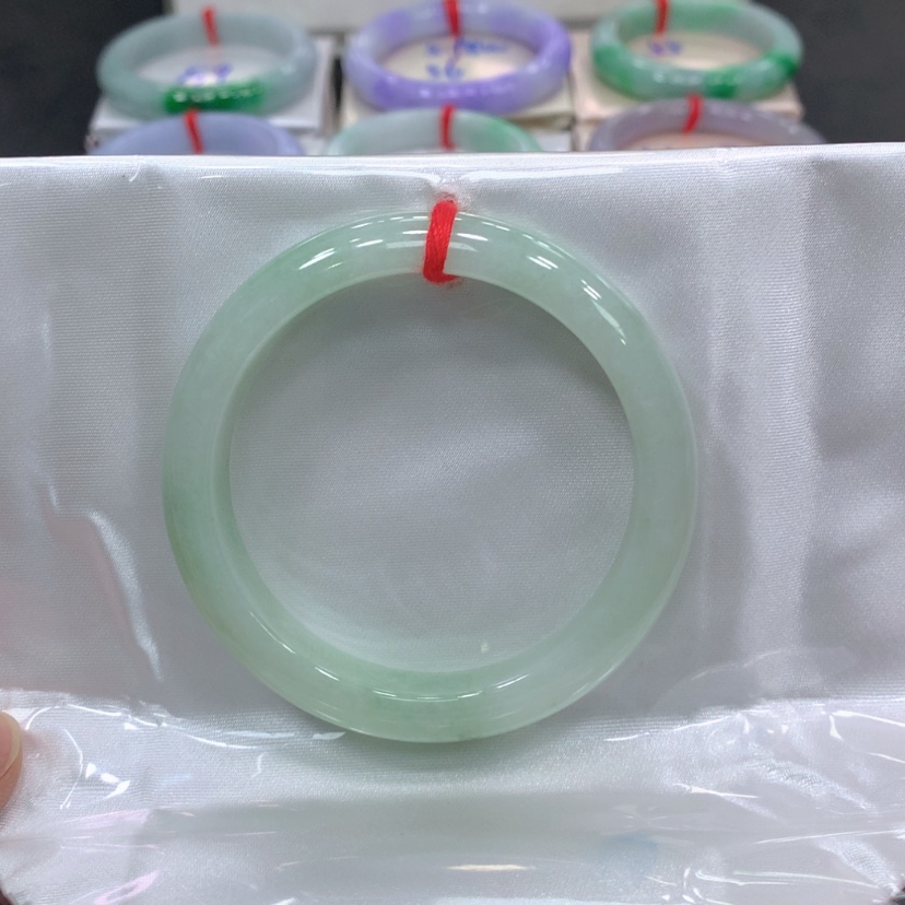 【闪购商品】翡翠手镯未镶嵌翡翠
