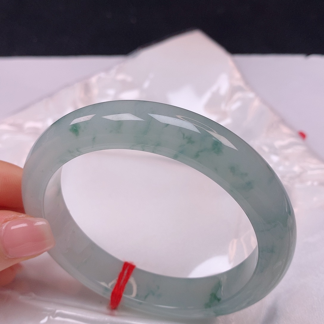 【闪购商品】未镶嵌手镯翡翠57翡翠手镯