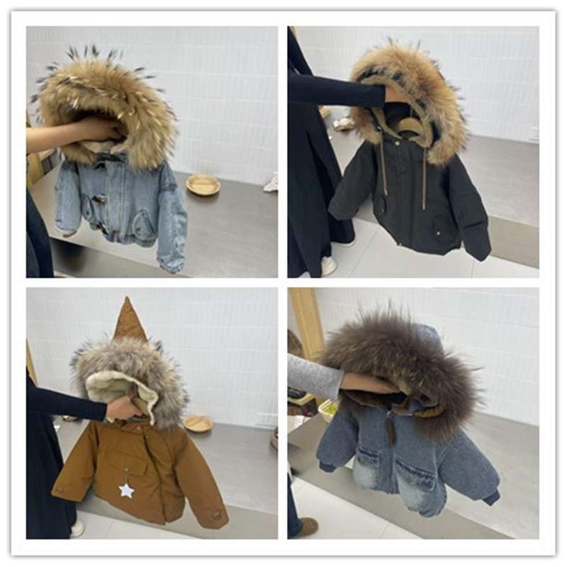 F 童装 中小童童装 男女童集合羽绒服链接衣服