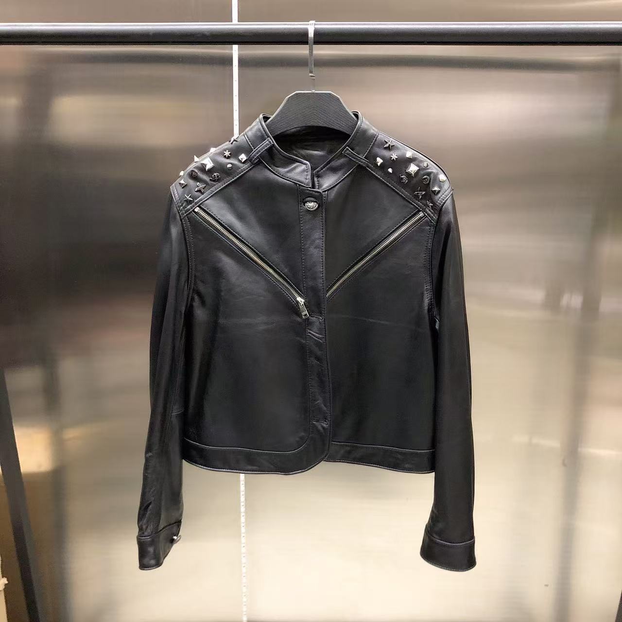 巴亚菲美【洋洋推荐】B8-10225新款时尚休闲百搭外套