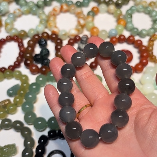 蛇纹石玉未镶嵌手串