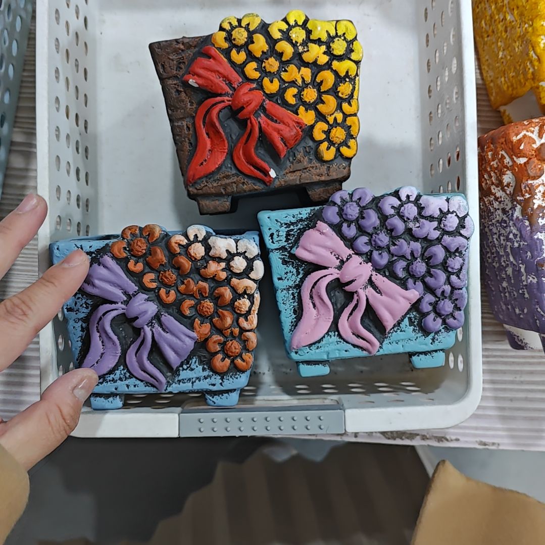 红陶吸水透气的白陶花盆凑满12发货