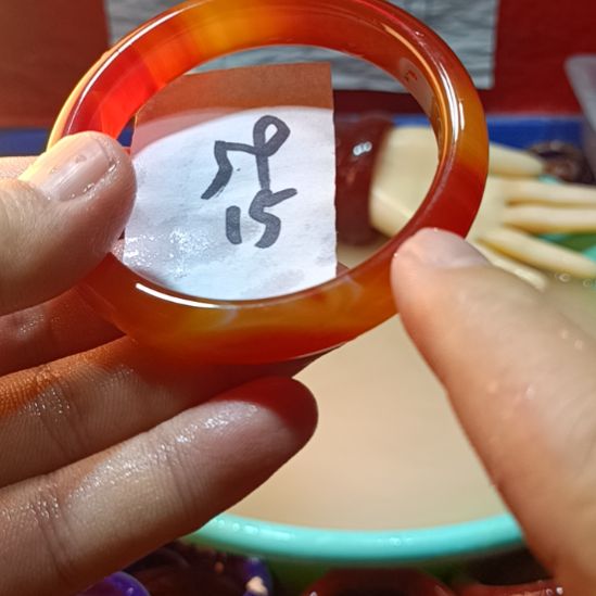 玛瑙/玉髓手镯未镶嵌