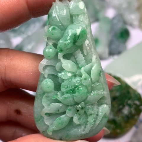定制翡翠未镶嵌翡翠