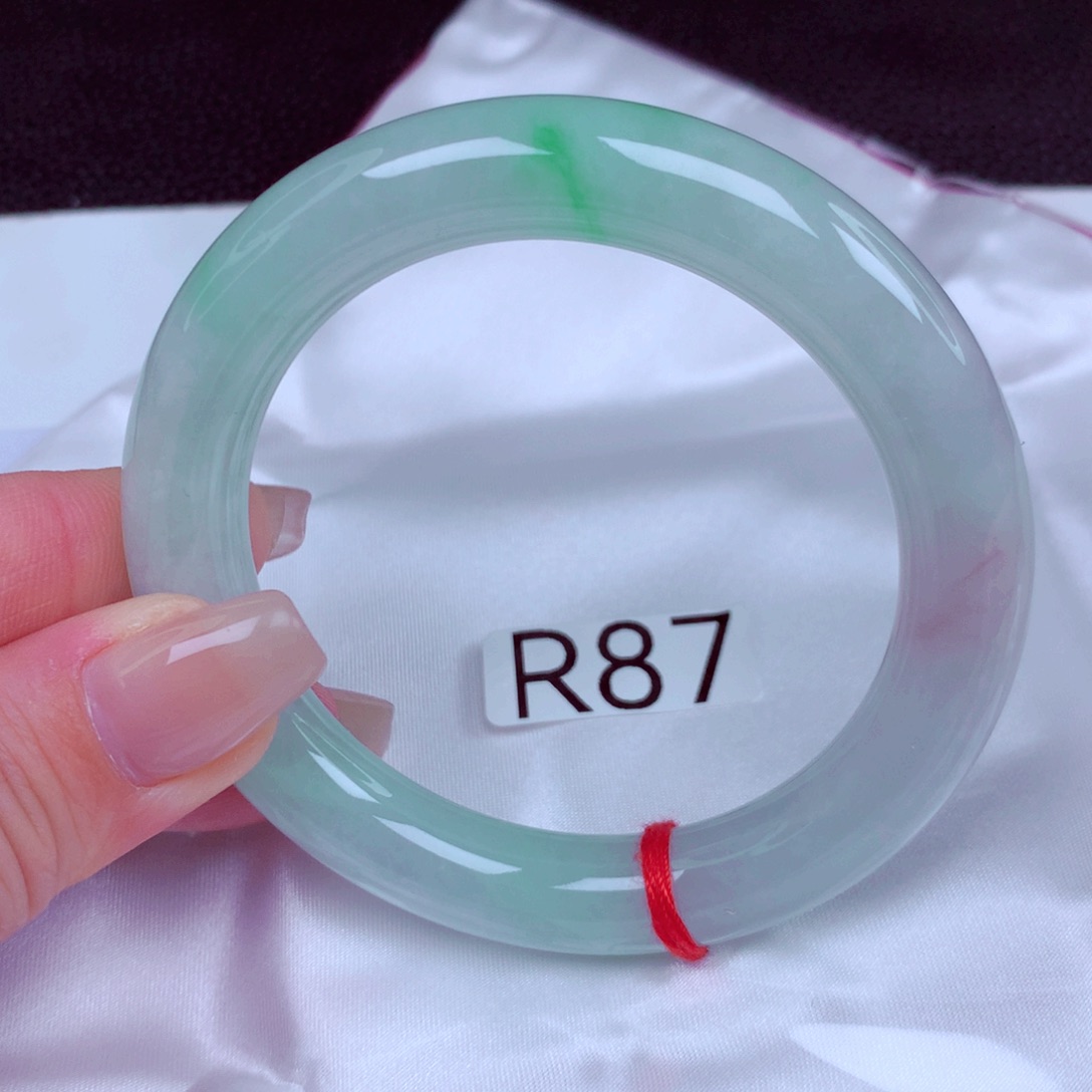 翡翠未镶嵌手镯手镯