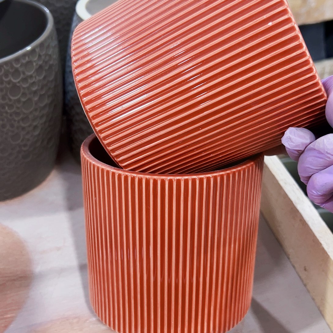 有孔外贸尾单陶瓷花盆凑单10米包邮