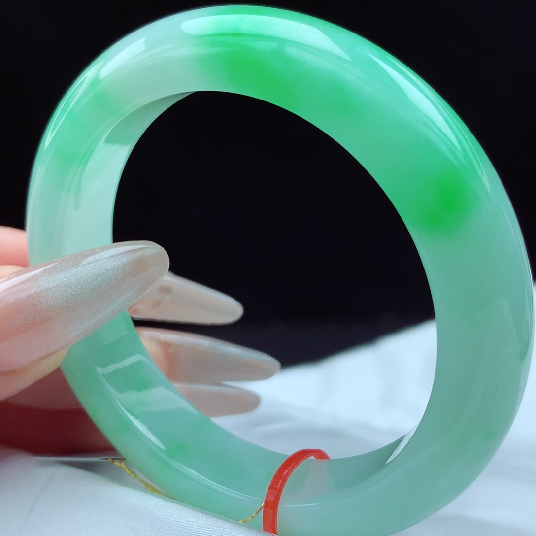 未镶嵌手镯翡翠52圈112毕业款