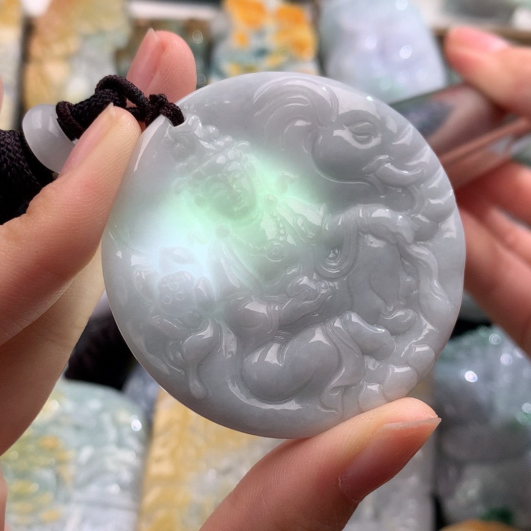 翡翠未镶嵌吊坠(不含链)