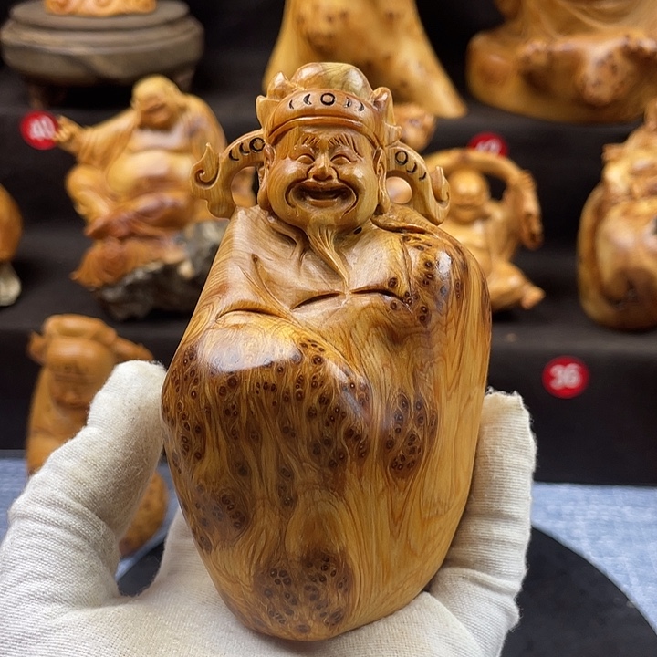 小***王柏木（崖柏）财神手把件