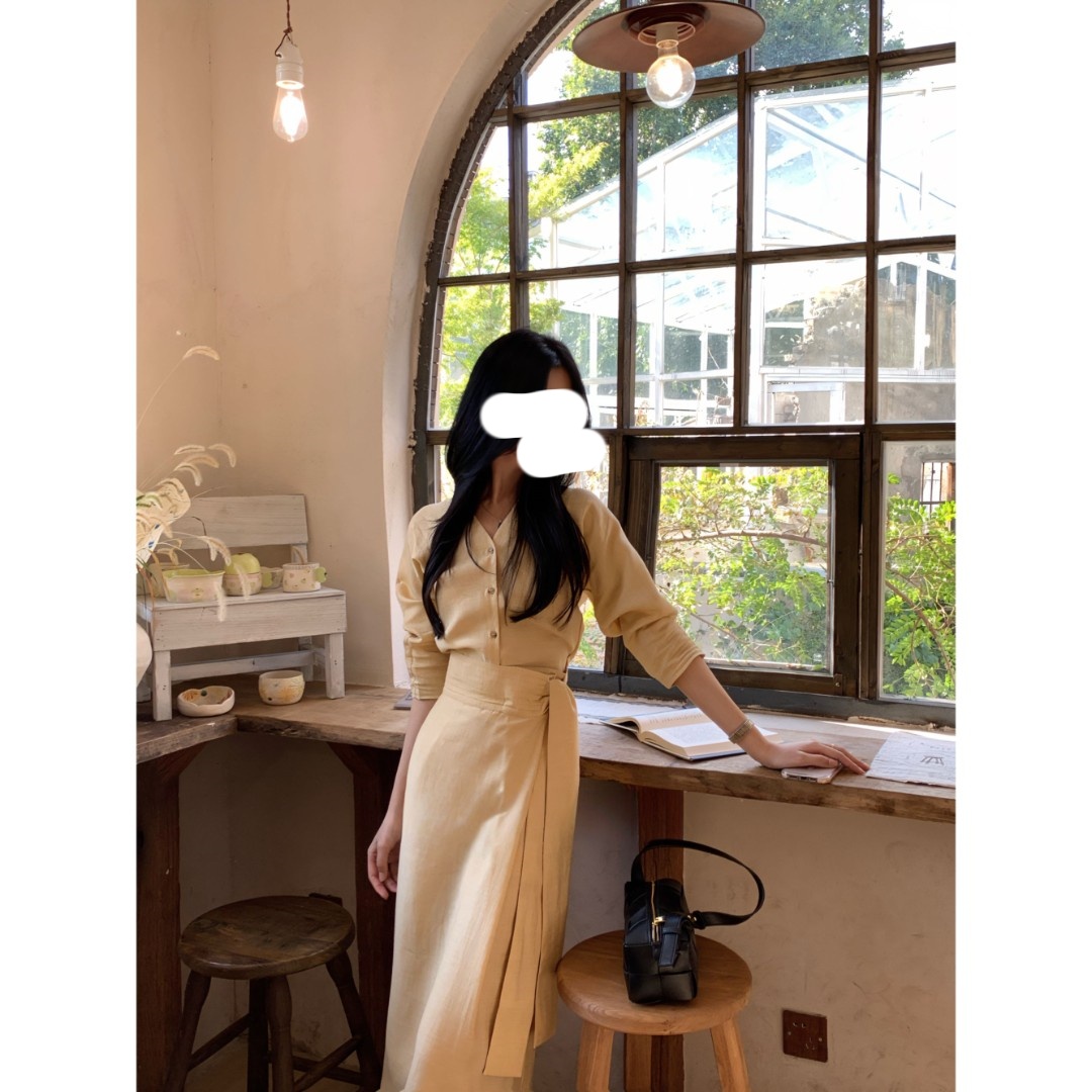 高级设计款清冷气质V领长裙套装早秋新款系带收腰两件套女S11097