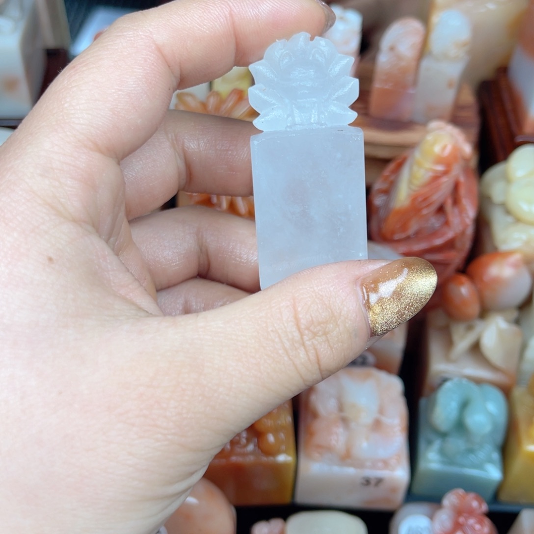 寿山石印石এ****࿐荔子冻