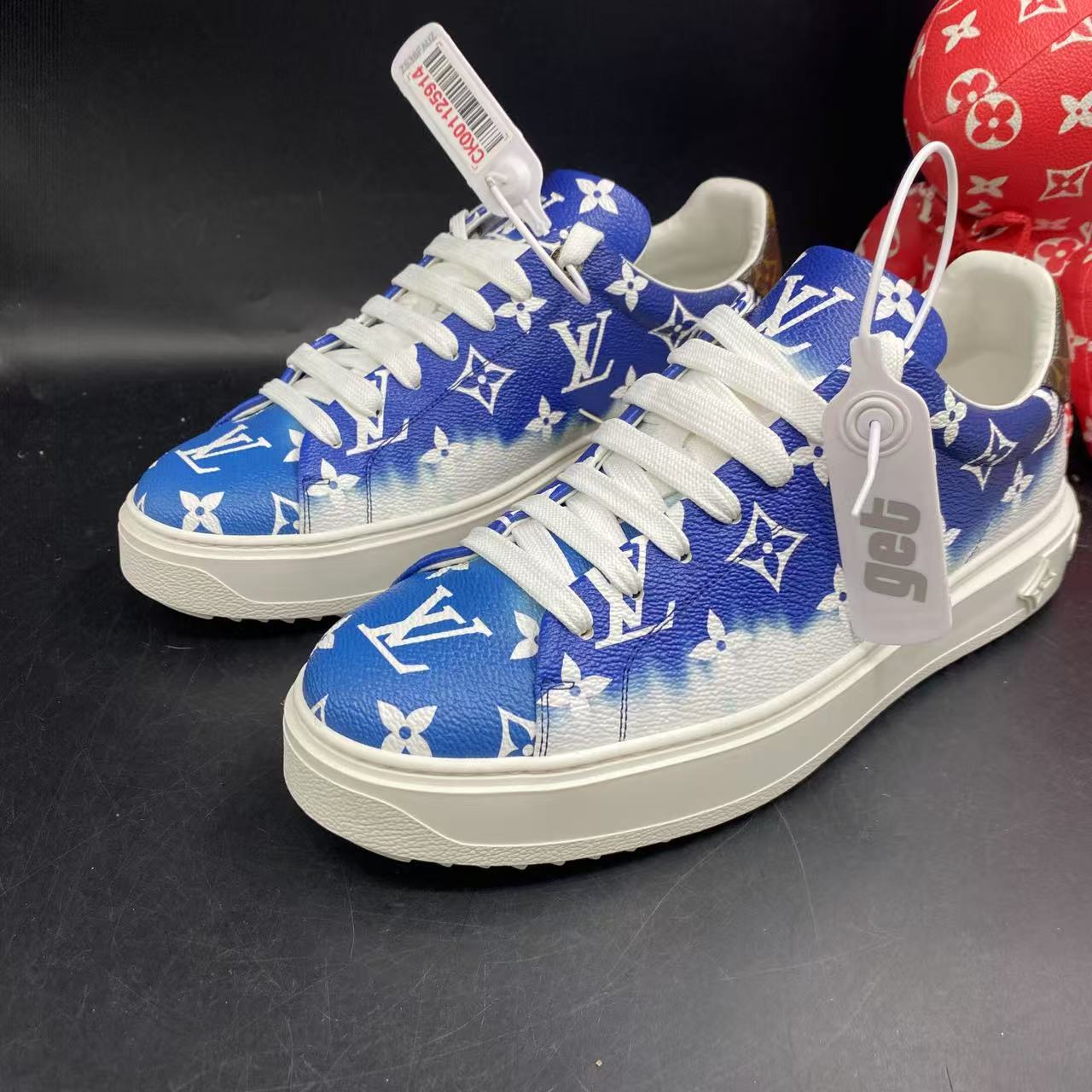 95新 LouisVuitton/路易威登 蓝白渐变老花板鞋40欧码LZ055