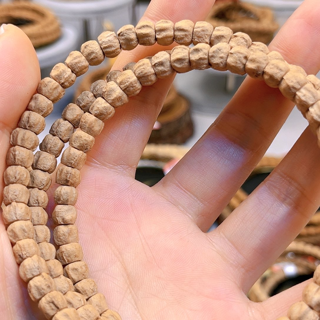 柏香籽/百香籽吊坠正****学