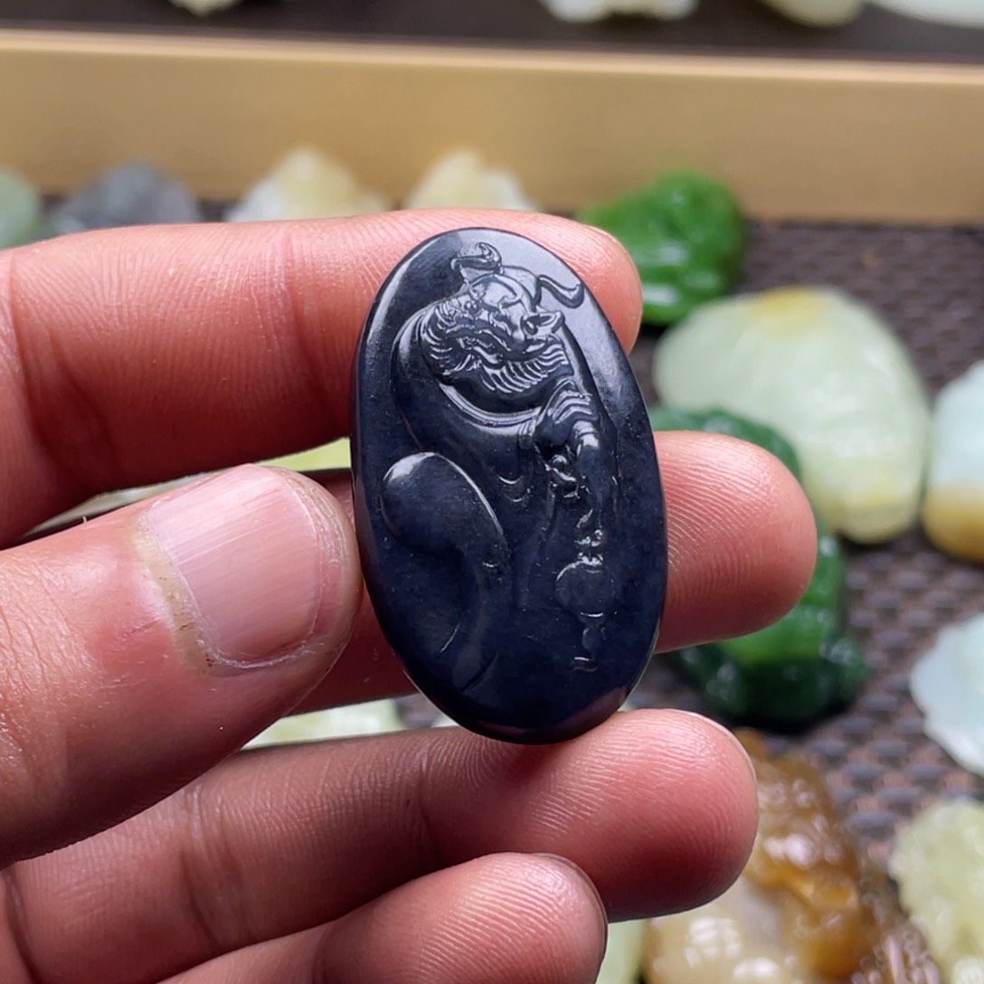 和田玉挂件未镶嵌