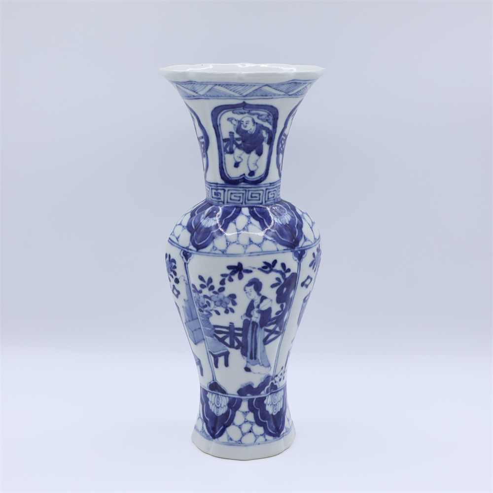 古董/古玩/瓷器/青花仕女纹花觚LOT3818-中1/老物件