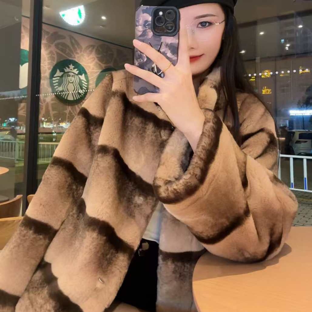 短款仿龙猫 毛毛外套 立领皮草时尚气质