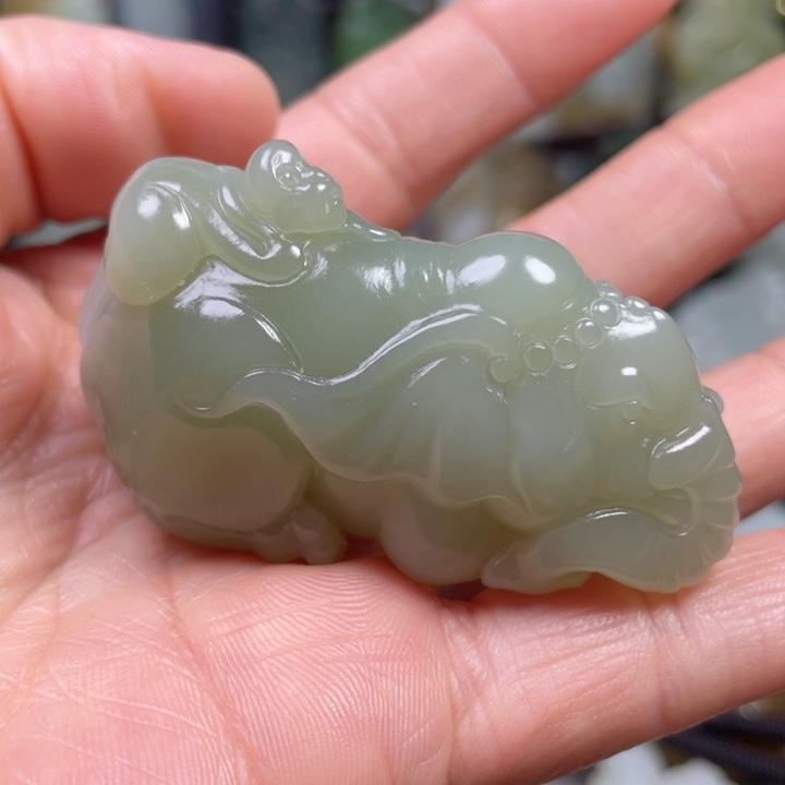 和田玉未镶嵌挂件