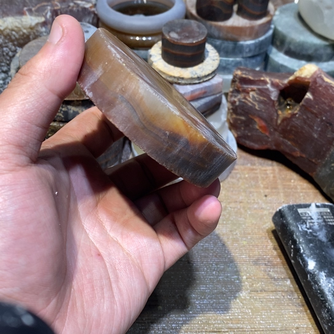 蝶***影定制玛瑙蝶影工费