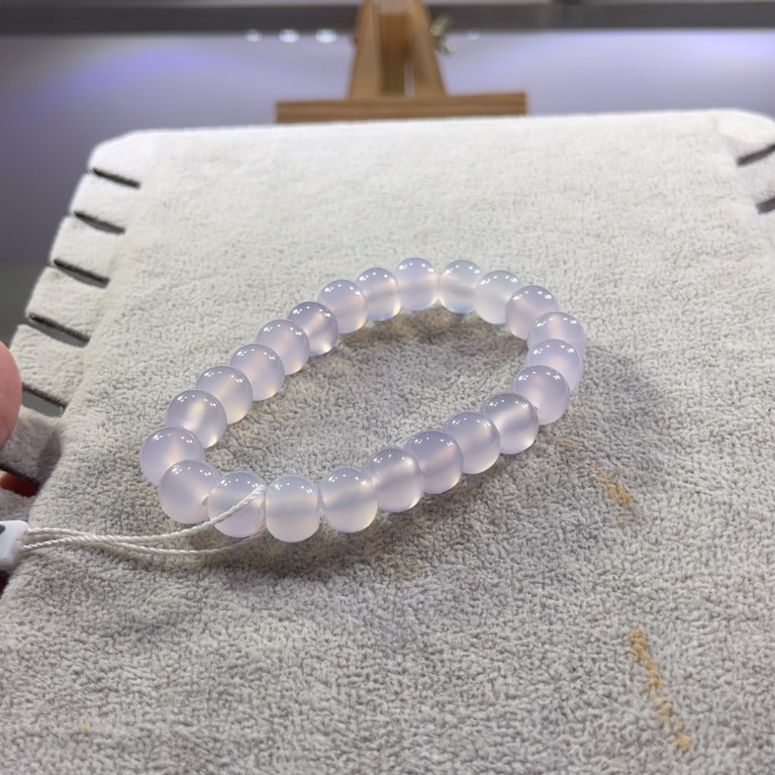 y***i玛瑙/玉髓未镶嵌手链