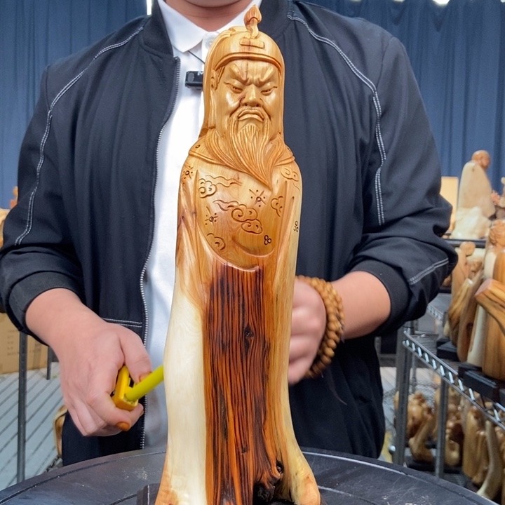 柏木（崖柏）随型摆件