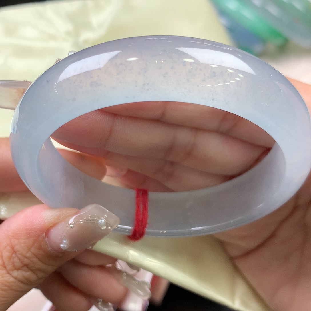 蓉***々翡翠未镶嵌手镯57.6正圈