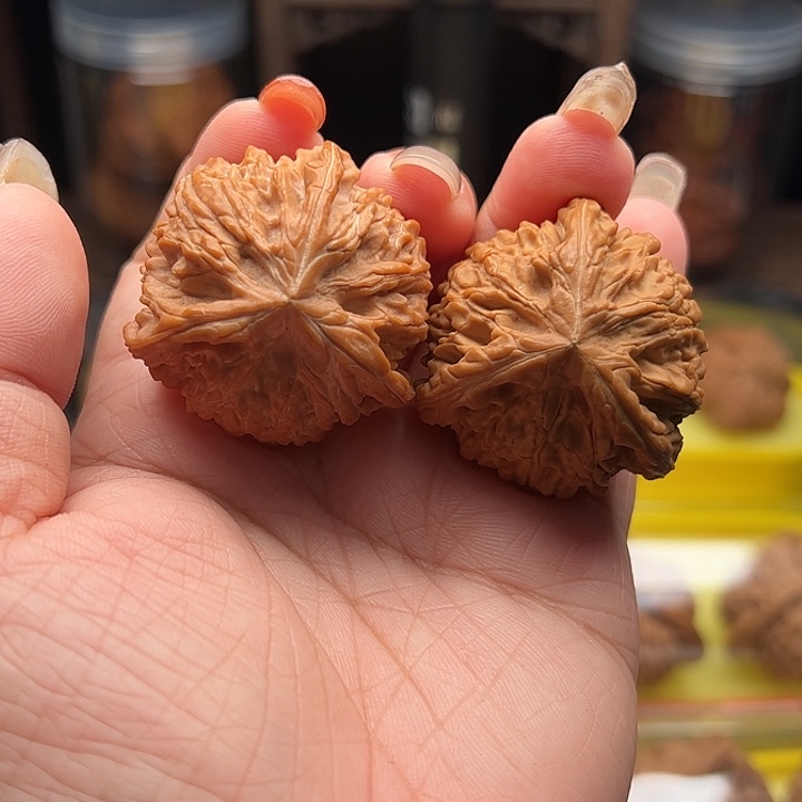 文玩核桃吊坠御龙粗筋三棱 全品